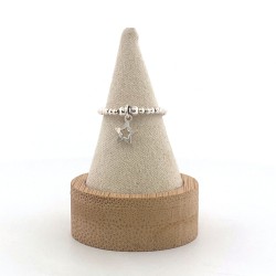 Bague "mini étoile ajourée"