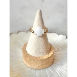 Bague "trèfle en jade blanc"