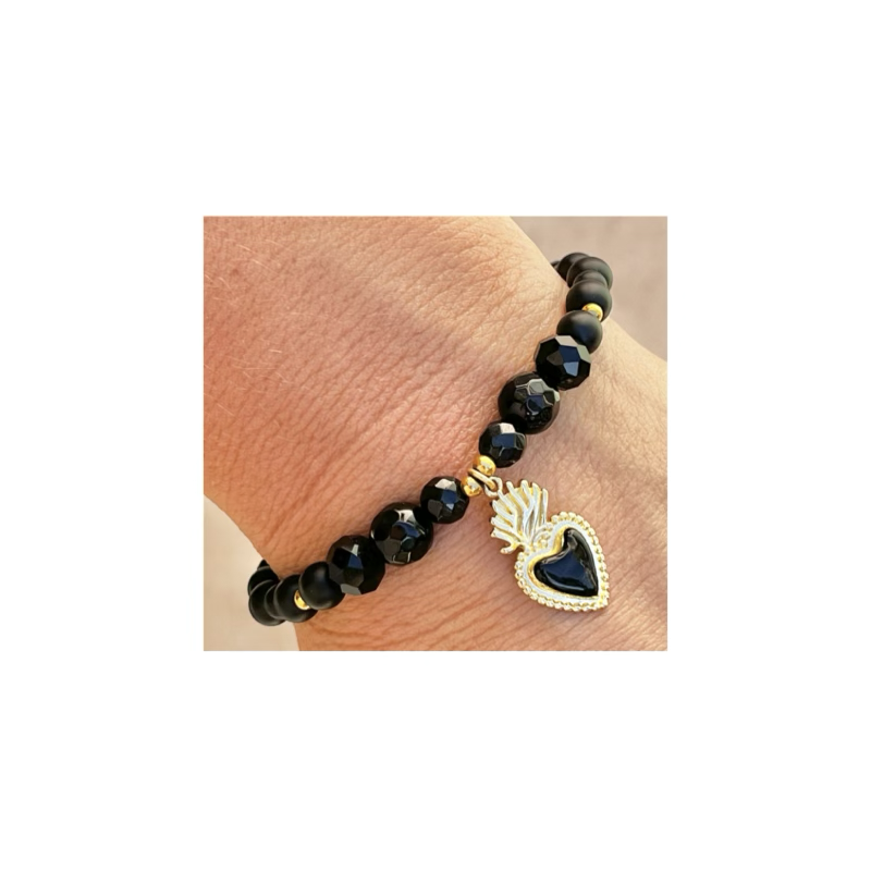 Bracelet perles onyx, pendentif ex-voto coeur noir